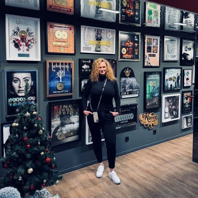 Julia Maria Jochheim - Xtenors - 12 Tenors - grandbentertainment